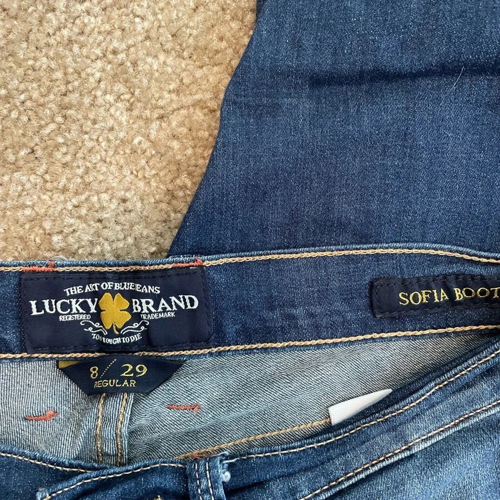 Lucky Brand Sz 8 Boot Cut - Picture 3 of 3